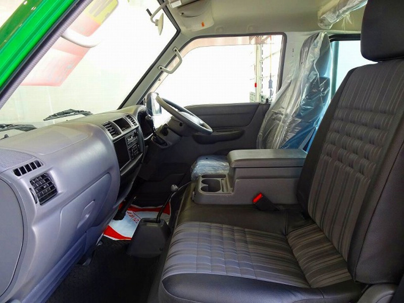 BONGO VAN