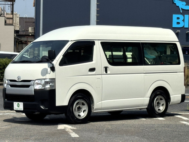 HIACE