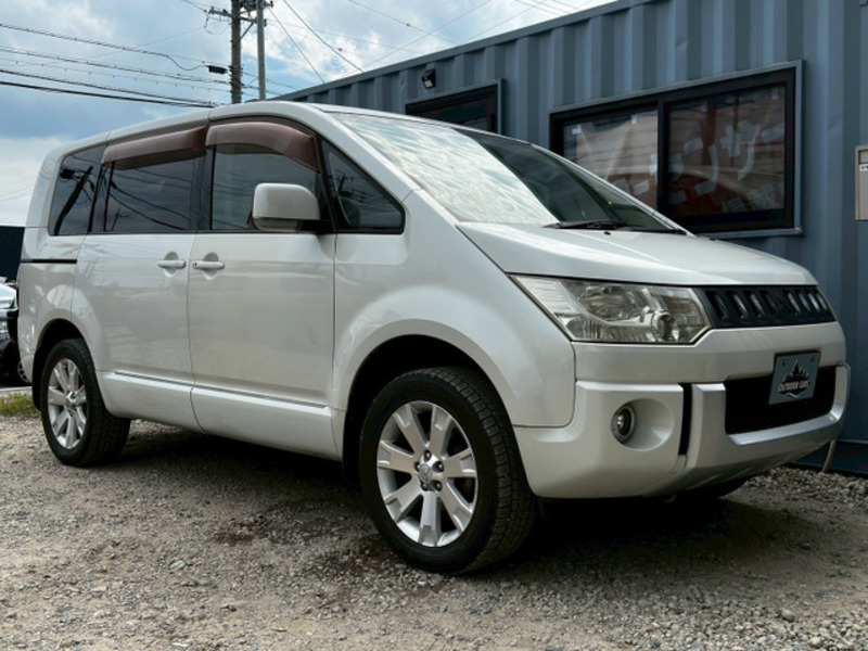 DELICA D5