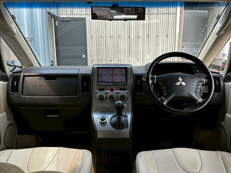 DELICA D5