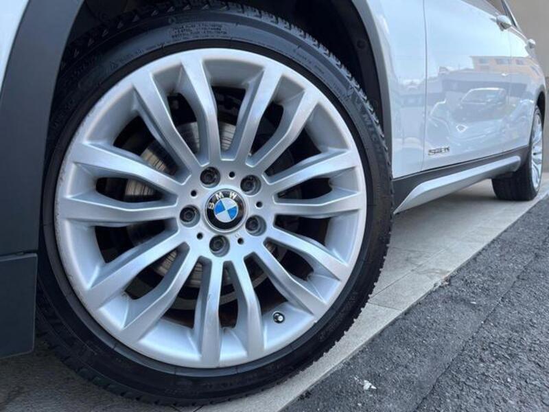 X1