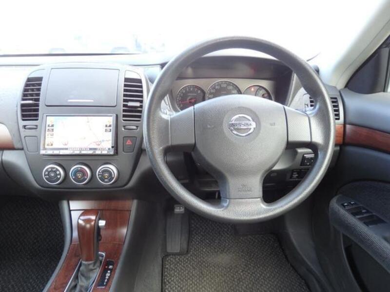 BLUEBIRD SYLPHY