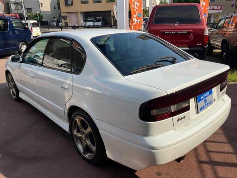 LEGACY B4
