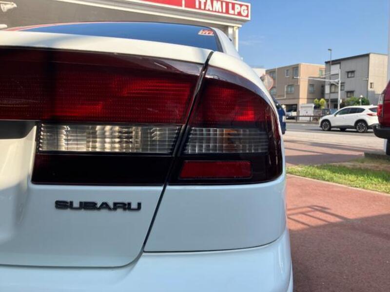 LEGACY B4