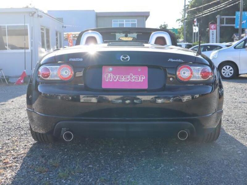 ROADSTER