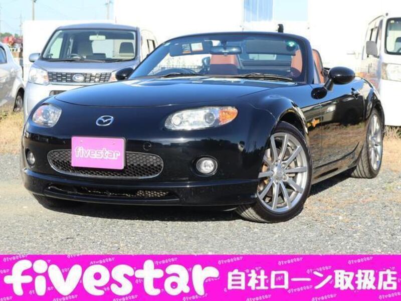 ROADSTER-0