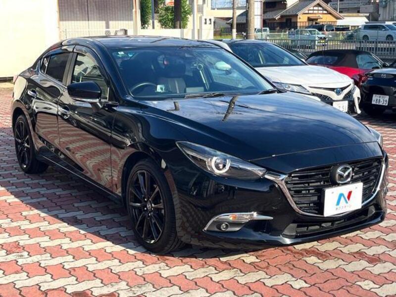 AXELA