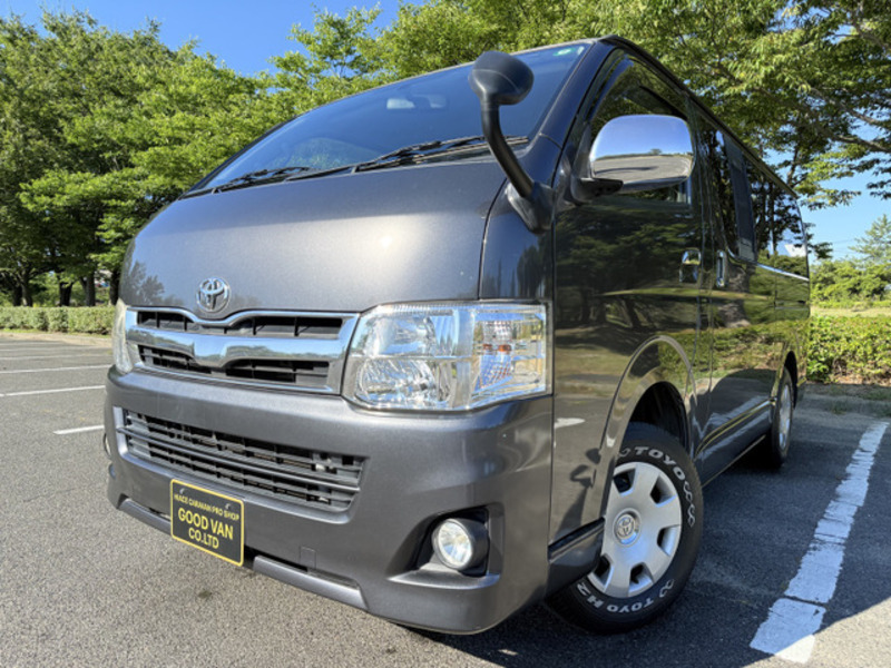 HIACE VAN