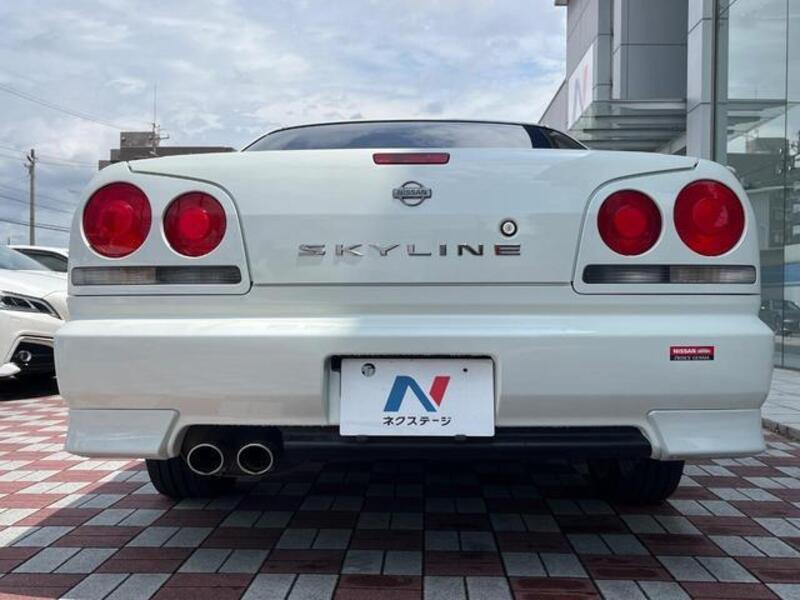 SKYLINE