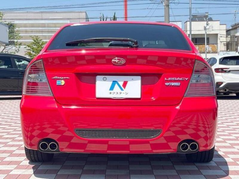LEGACY B4