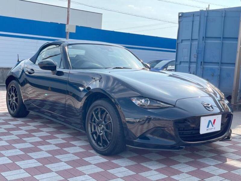 ROADSTER