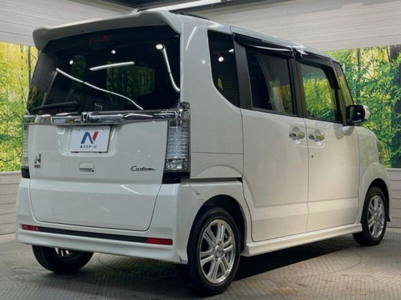 N BOX CUSTOM