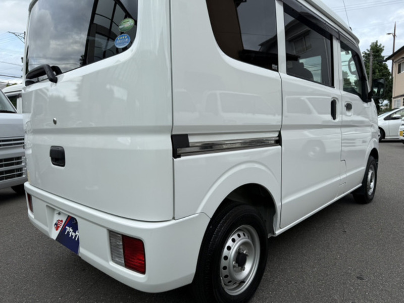 MINICAB VAN
