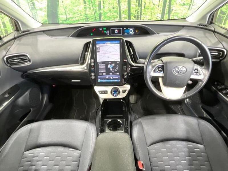 PRIUS PHV