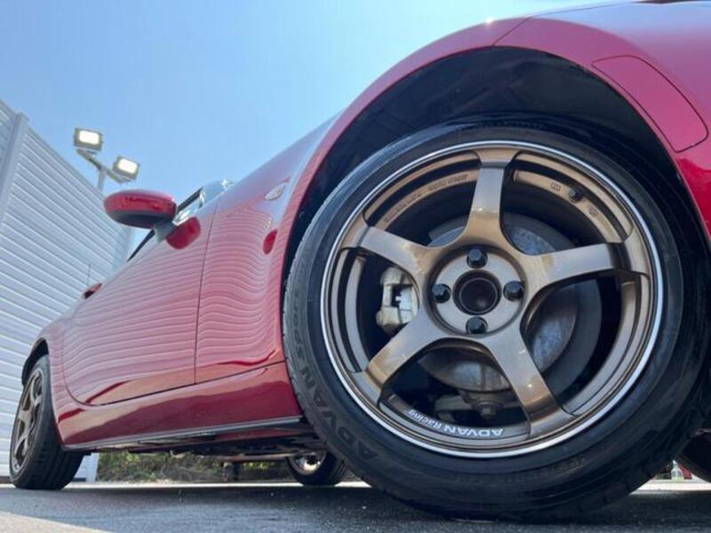 ROADSTER