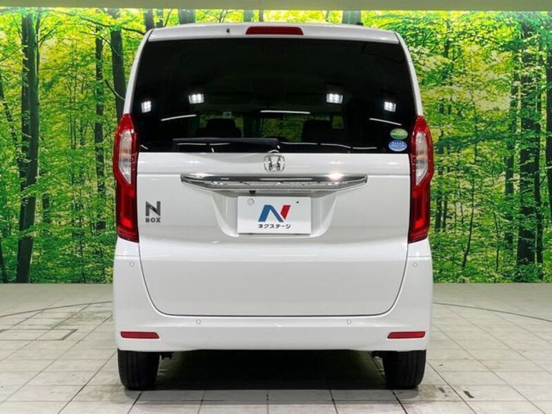 N BOX