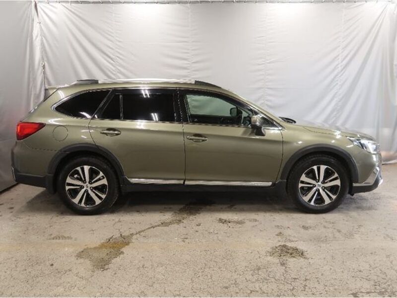 LEGACY OUTBACK