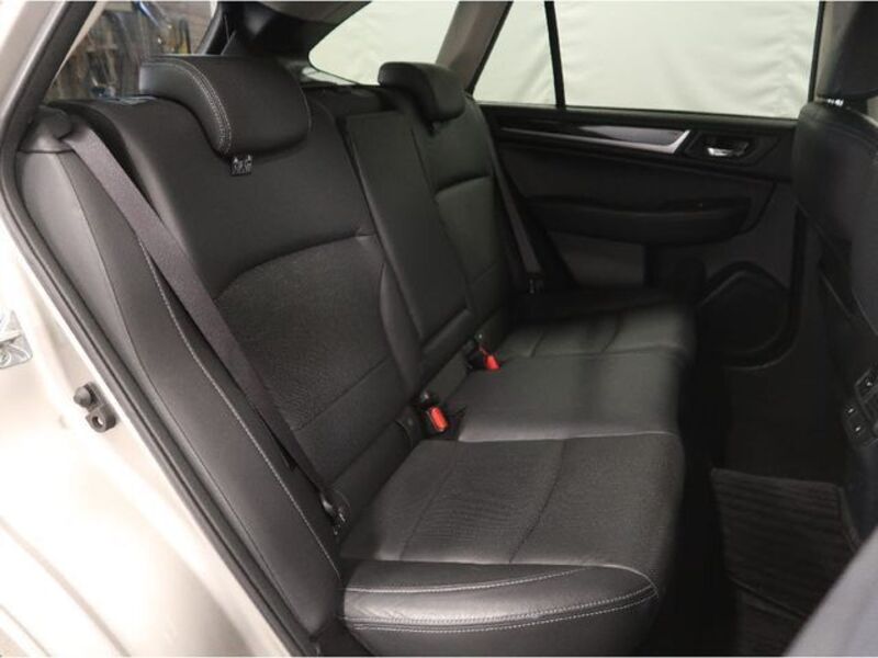 LEGACY OUTBACK