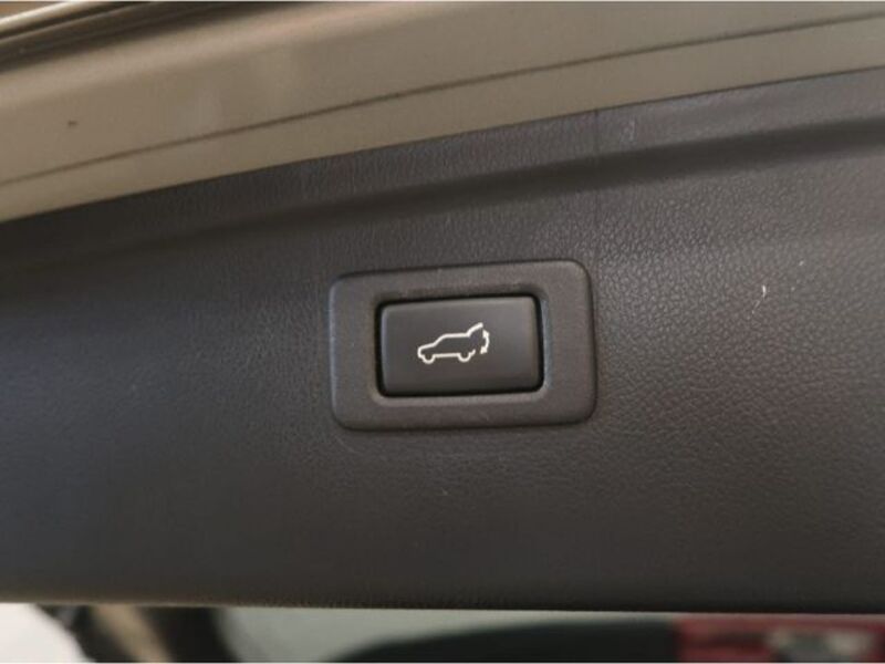 LEGACY OUTBACK