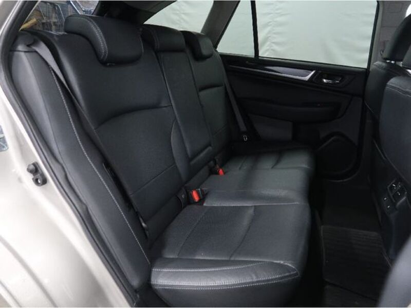 LEGACY OUTBACK