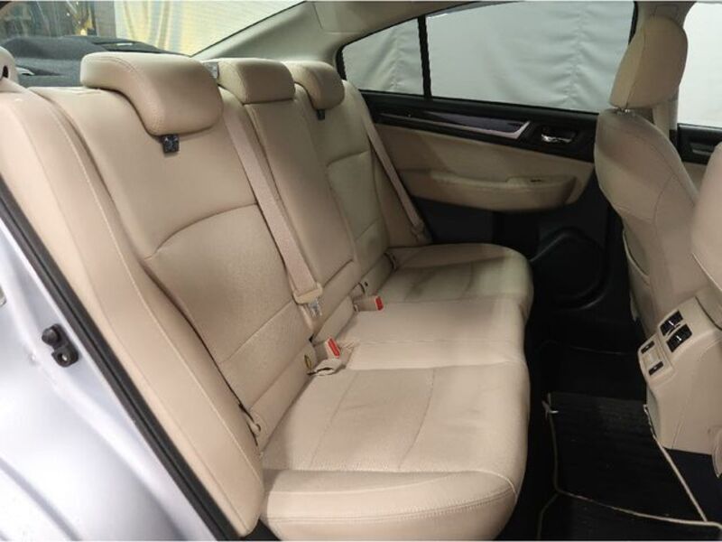 LEGACY B4