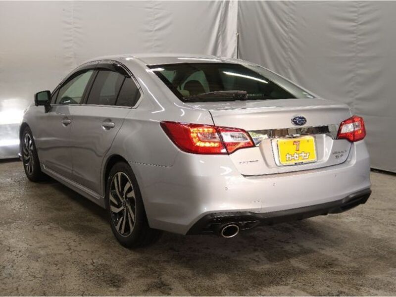 LEGACY B4