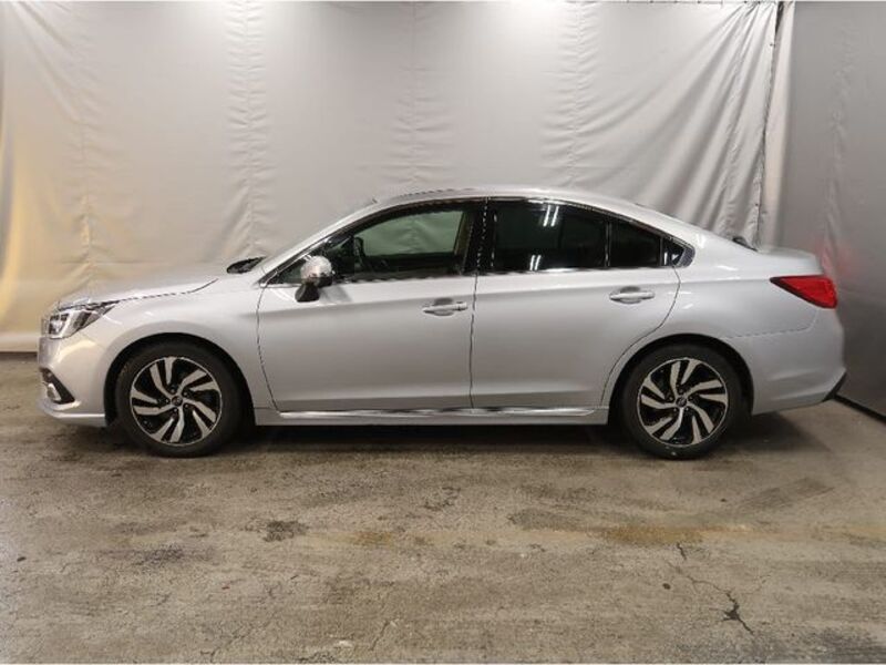 LEGACY B4