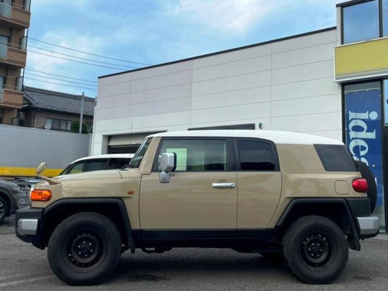 FJ CRUISER
