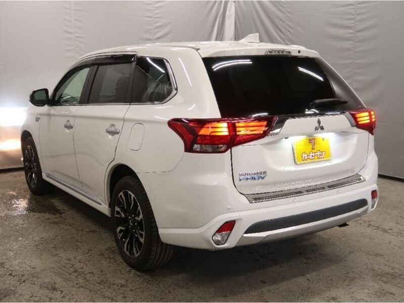OUTLANDER PHEV