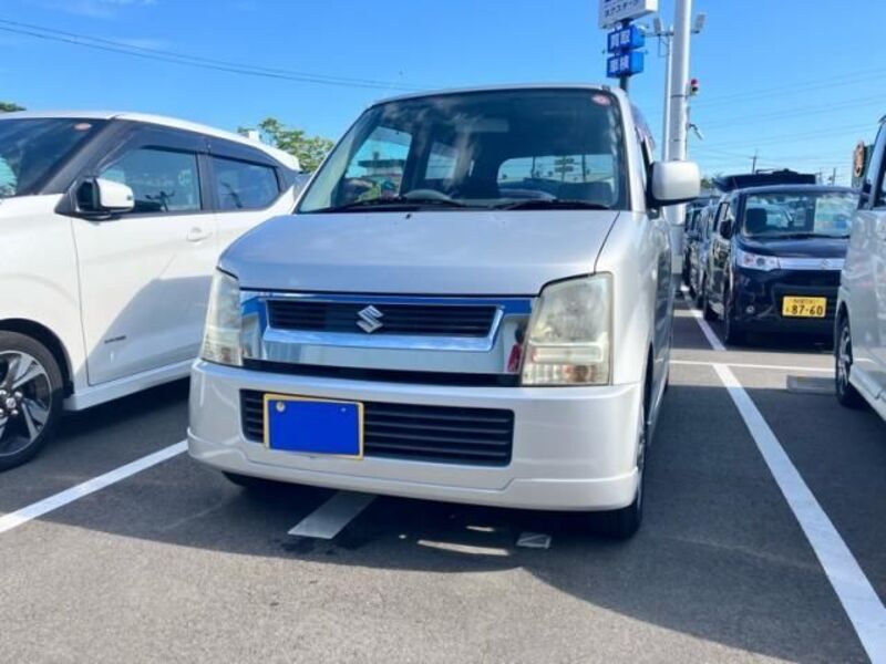 WAGON R