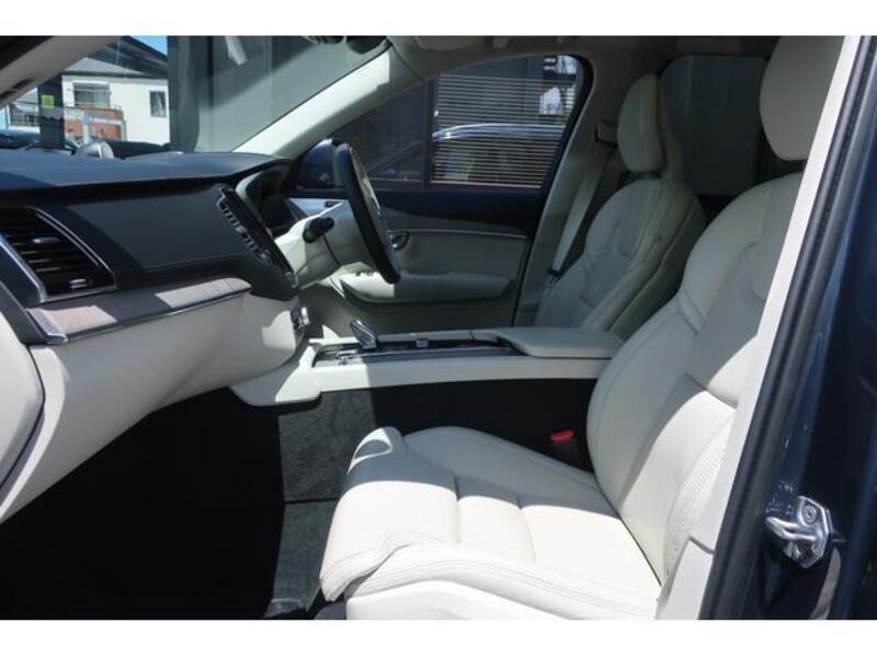 XC90