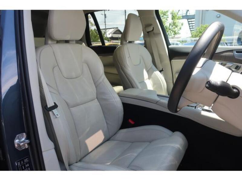 XC90