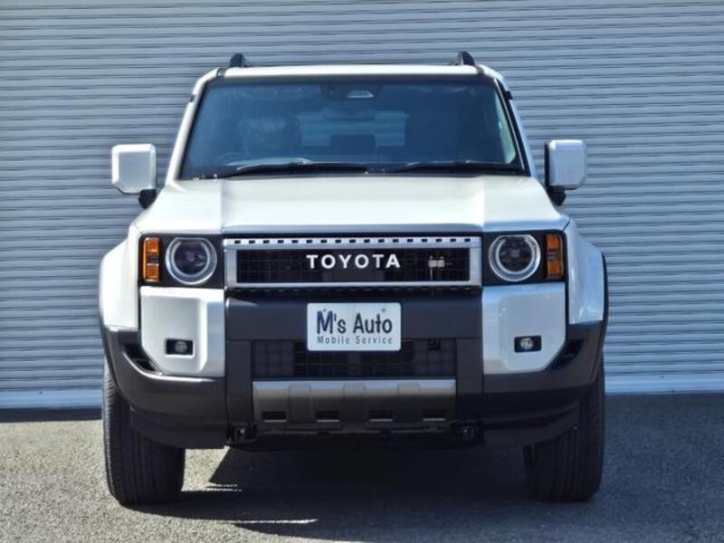 LAND CRUISER 250