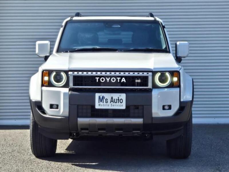 LAND CRUISER 250