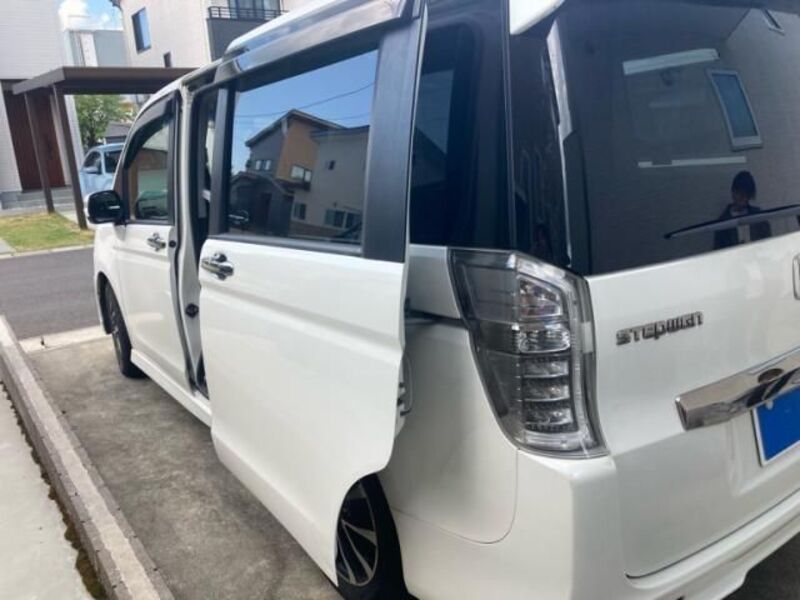 STEPWAGON SPADA