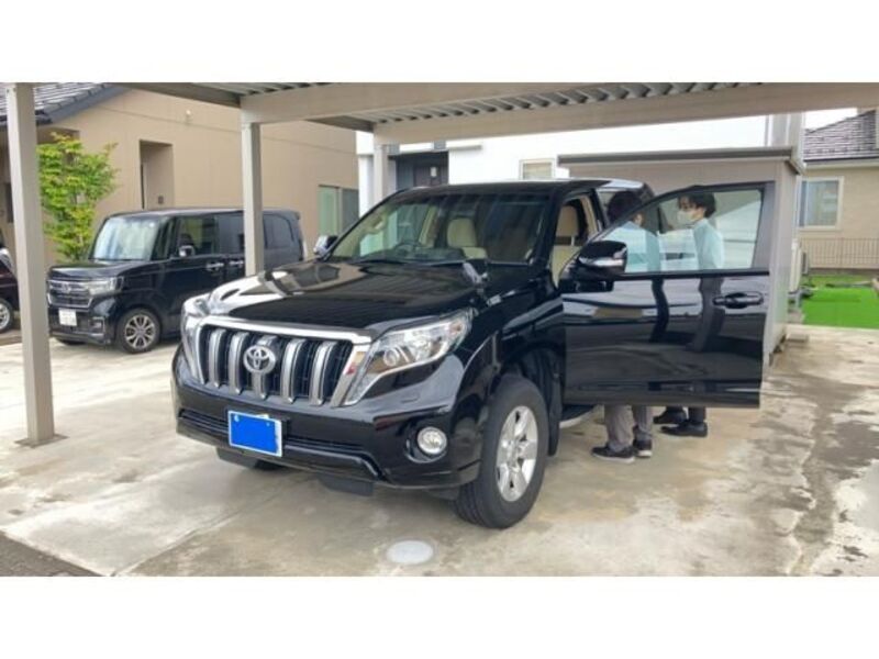 LAND CRUISER PRADO
