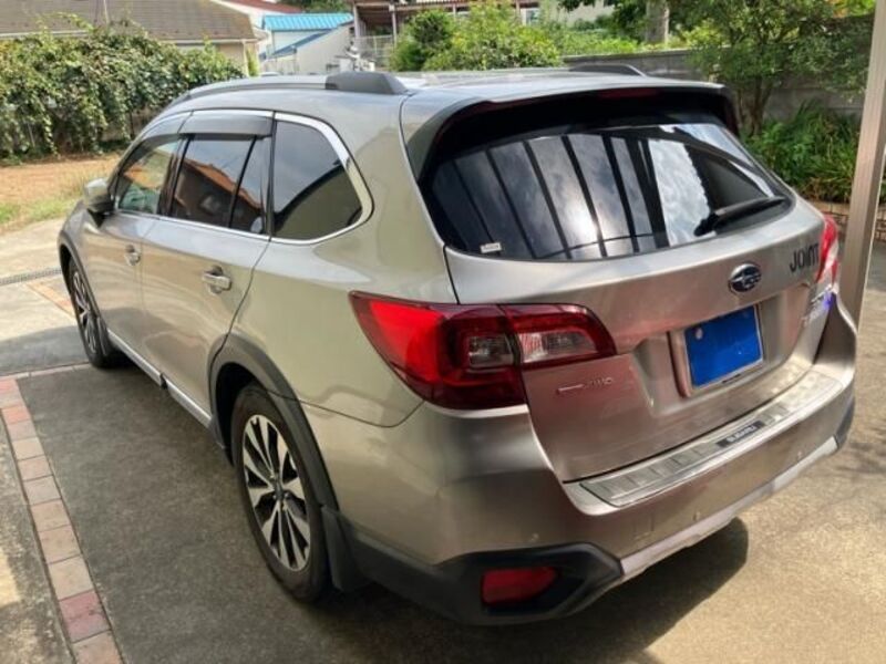 LEGACY OUTBACK