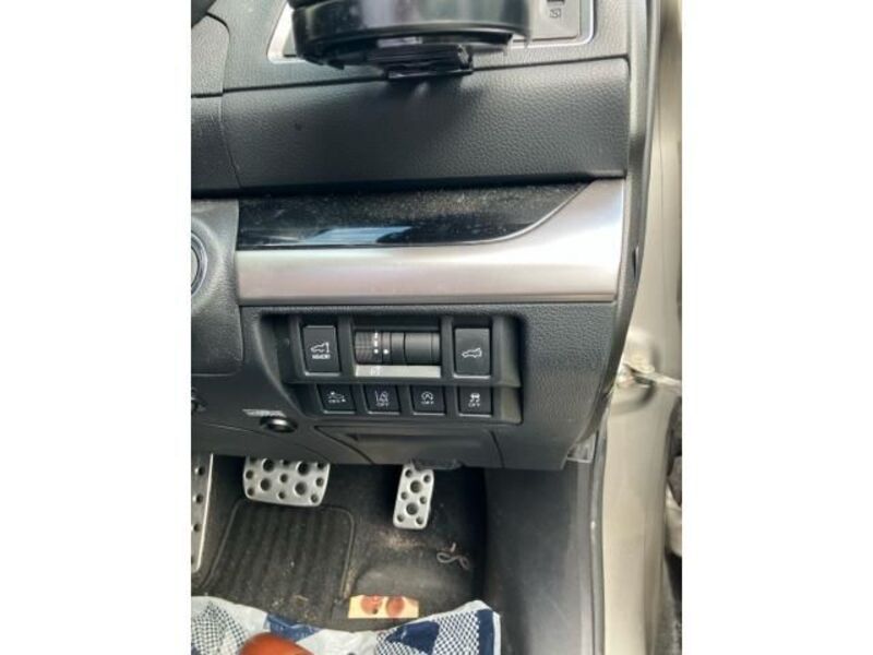 LEGACY OUTBACK