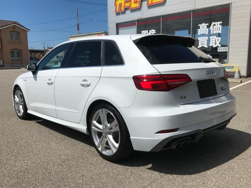 A3