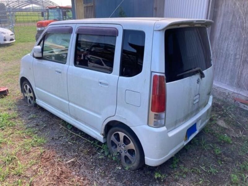 WAGON R