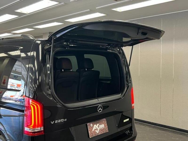 V-CLASS