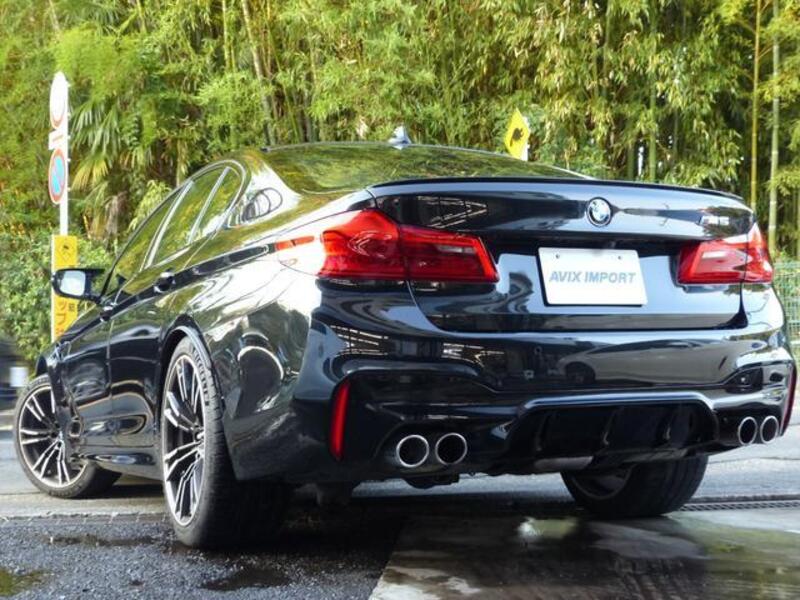M5