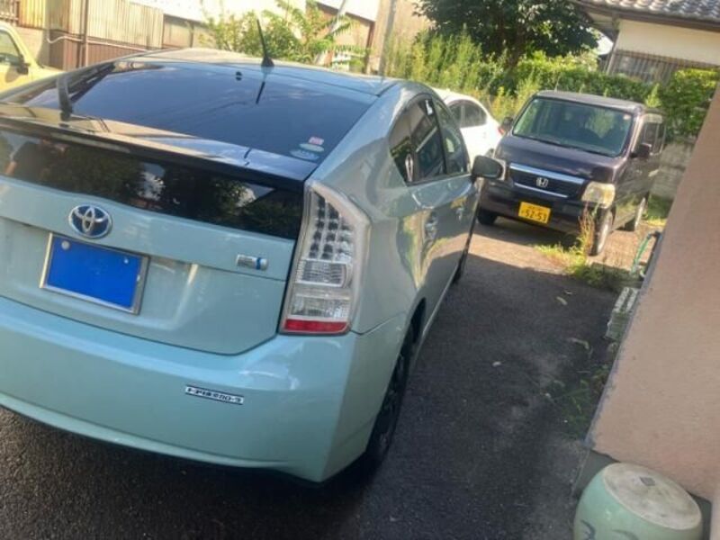 PRIUS