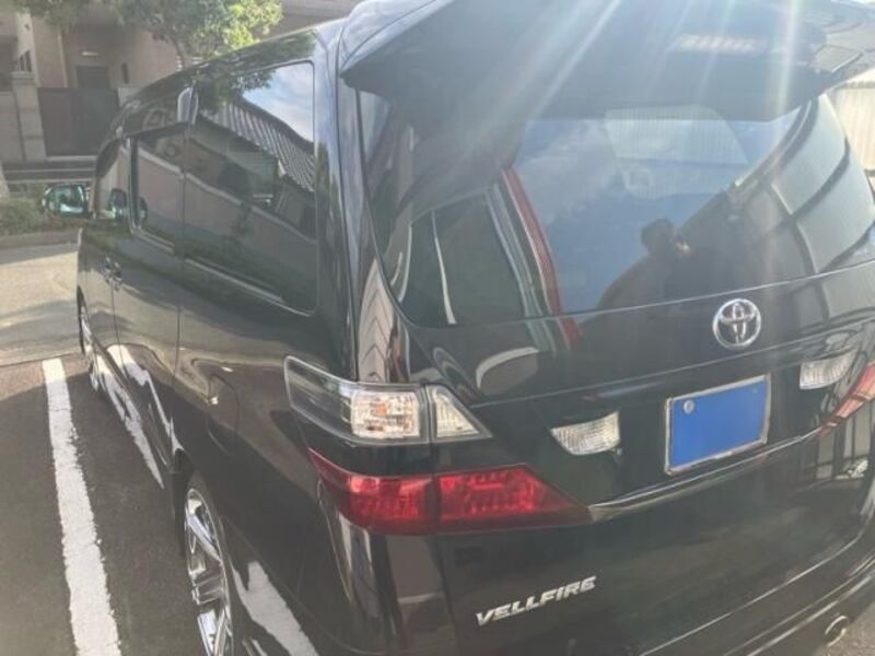VELLFIRE
