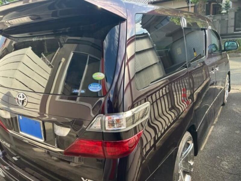 VELLFIRE