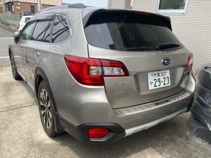 LEGACY OUTBACK