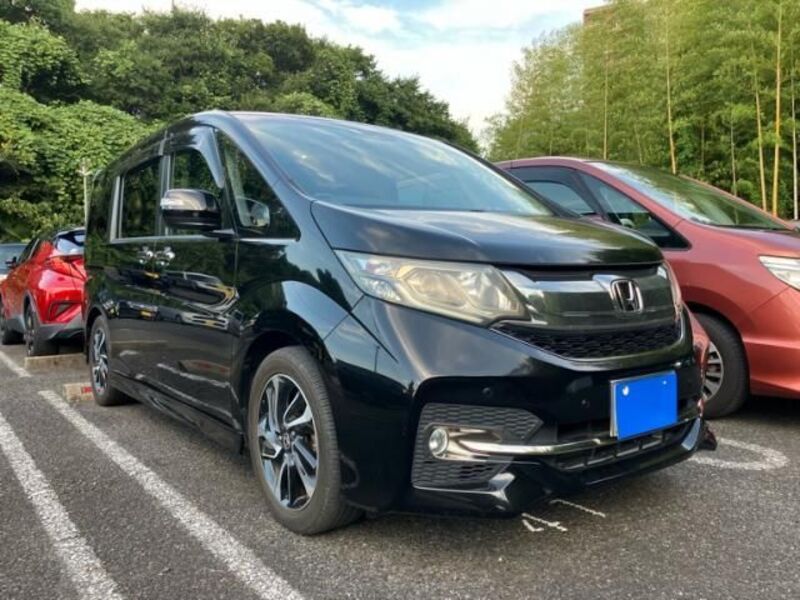 HONDA STEPWAGON SPADA
