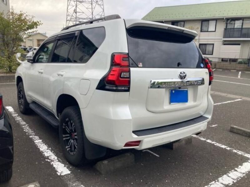 LAND CRUISER PRADO