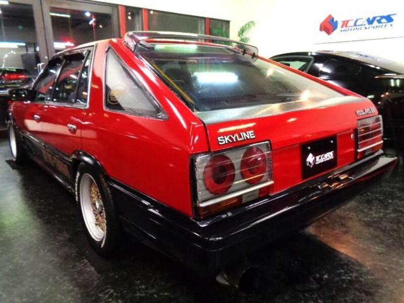 SKYLINE