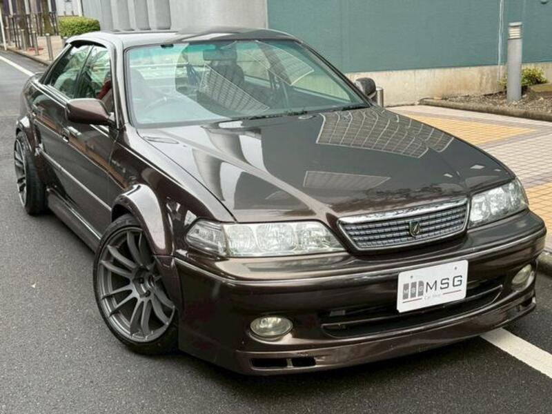 TOYOTA MARK II